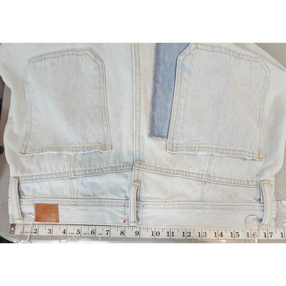 BDG Mens 32x26 Bow Fit Light Wash Patchwork Jeans - Picture 6 of 12